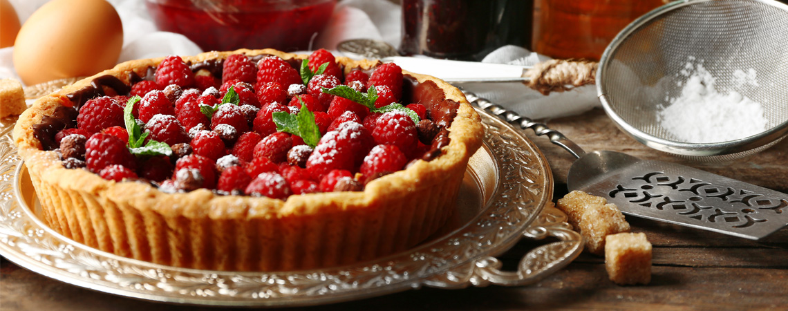 tart-with-fresh-raspberries